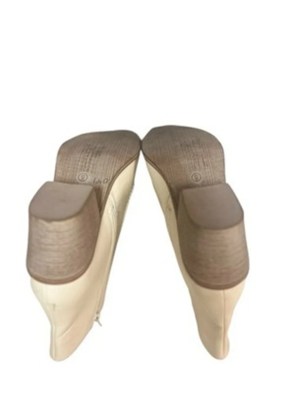 Pierre Dumas Canny Ankle Bootie White Side Zip Size  9 Chelsea Western